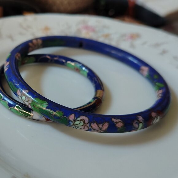 Vtg Set Chinese BLUE COBALT Mommy & Me Baby CLOISONNE Flower BANGLE BRACELET - Picture 5 of 8